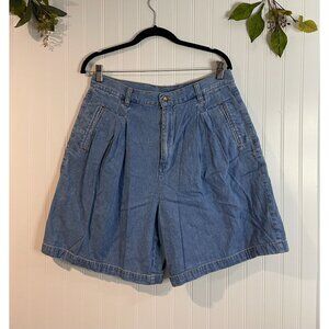 Jones New York Sport Denim Pleated Shorts Size 16 100% Cotton Light Wash